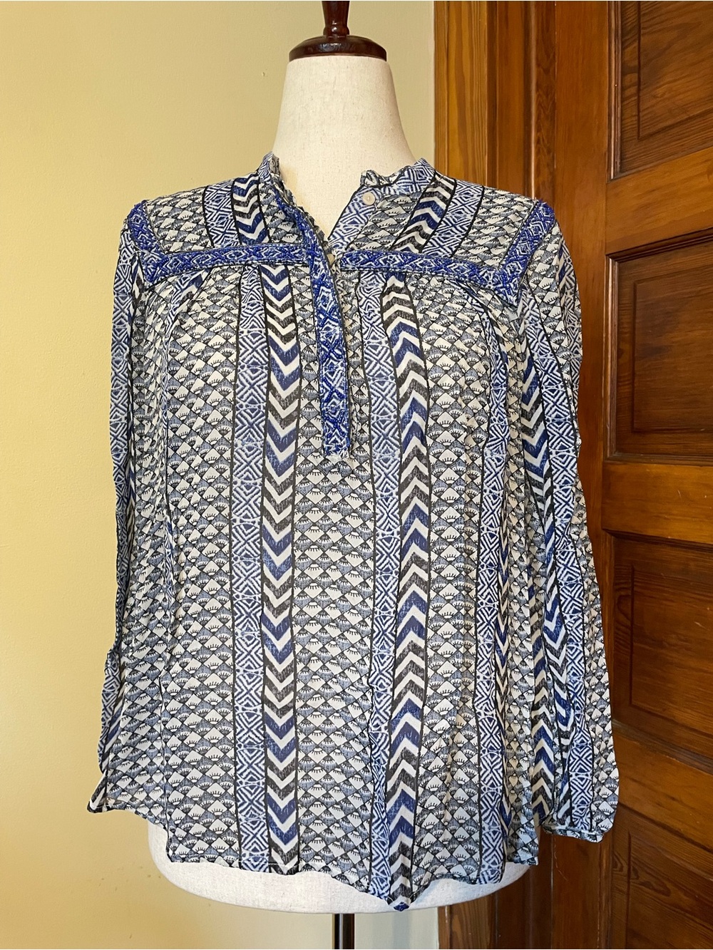 Lucky Brand Blue and White Printed Peasant Blouse